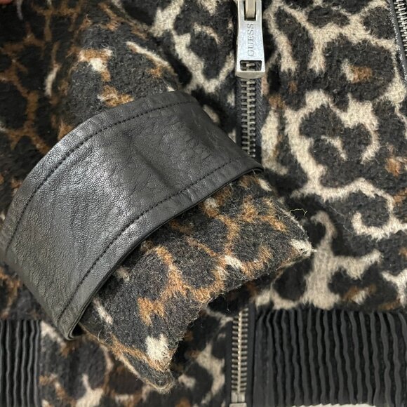 Guess Moto Jacket Faux Leather Cheetah Print Size Medium - Picture 8 of 11